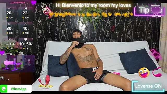 Snapshot of carl_jhonson821 chatting on 10.08.25 carl jhonson821 online show from 10.08.25