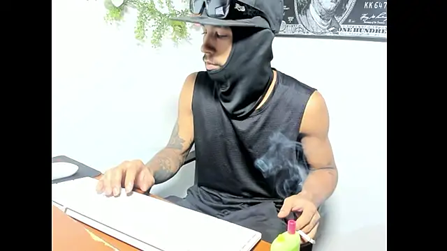 Snapshot of carl_jhonson821 chatting on 11.02.25 carl jhonson821 online show from 11.02.25