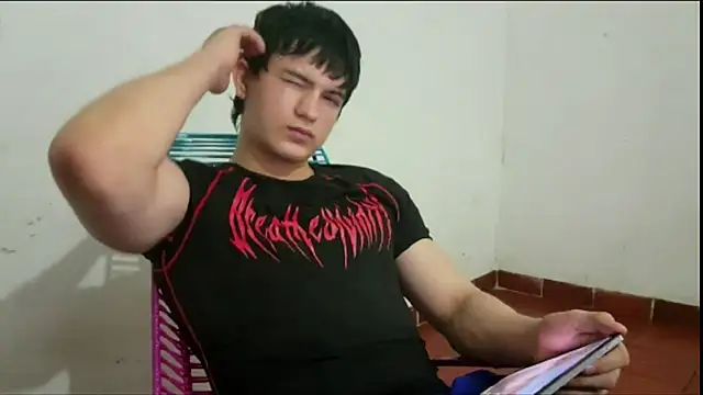 Snapshot of ErickWalton chatting on 10.18.25 ErickWalton online show from 10.18.25