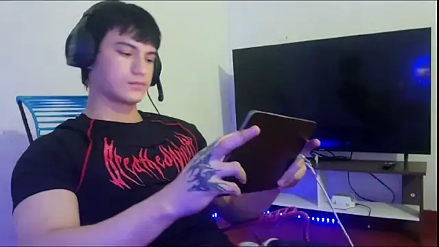 ErickWalton online show from 11.21.25