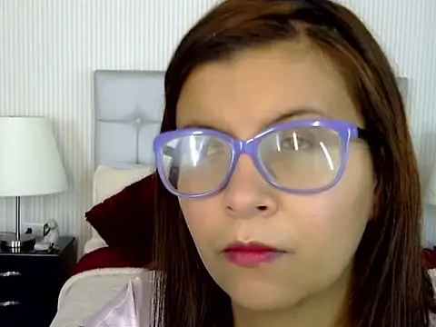 Amber Rouge  online show from 10.13.25