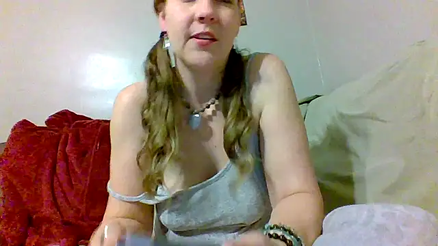 chickandherdick online show from 10.23.25