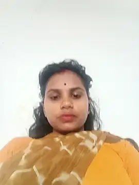 Snapshot of Km_shilpa chatting on 10.29.25 Km shilpa online show from 10.29.25