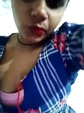 Snapshot of Km_shilpa chatting on 10.31.25 Km shilpa online show from 10.31.25