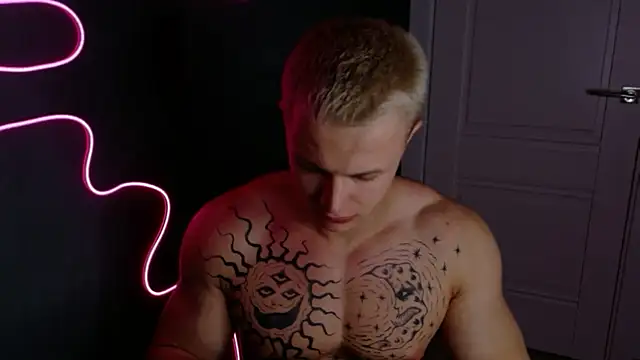 James  Noah online show from 10.27.25