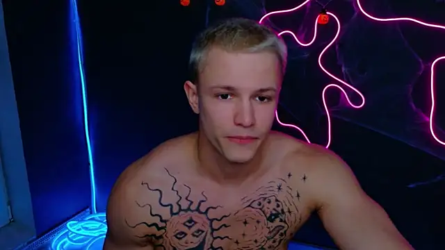 James  Noah online show from 10.31.25