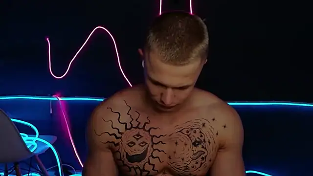 James  Noah online show from 11.08.25