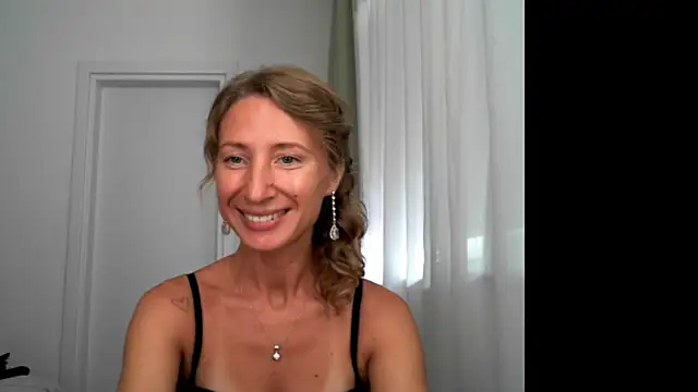 Paevoa online show from 10.05.25