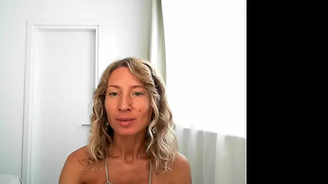 Paevoa online show from 10.09.25