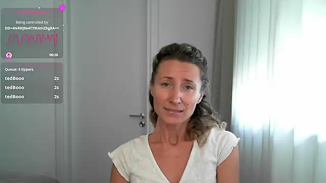 Paevoa online show from 12.05.25