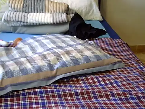 Playroom queen online show from 11.09.25