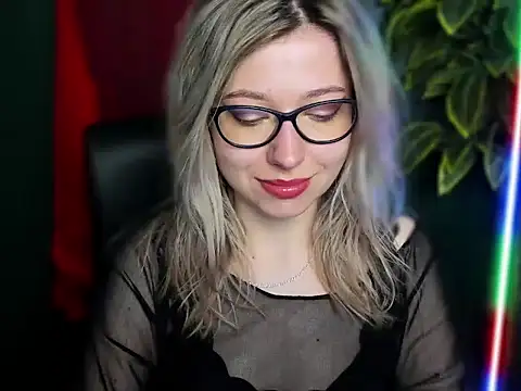 loveHeidi online show from 04.10.26