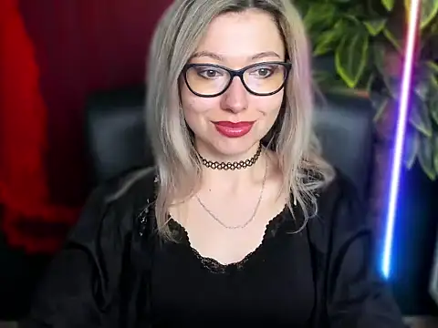 loveHeidi online show from 04.15.26