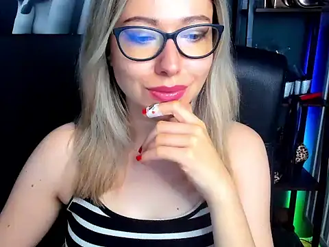 loveHeidi online show from 07.08.26