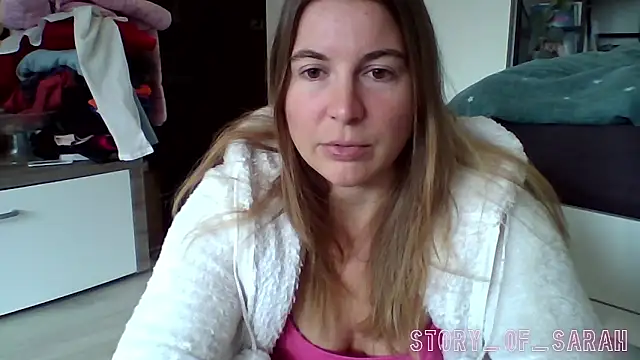 Snapshot of story_of_sarah chatting on 11.16.25 story of sarah online show from 11.16.25