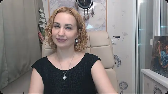 KatrinAlluring online show from 11.14.25