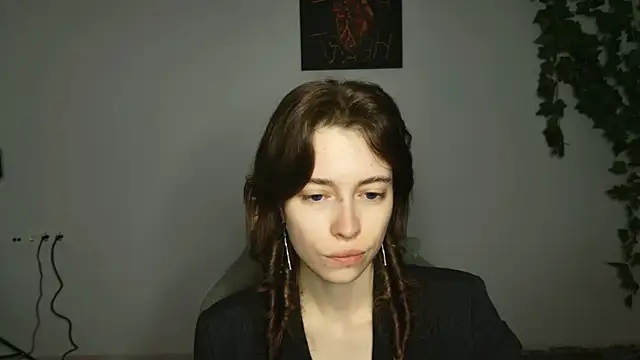 Yoka paradoXXX online show from 10.10.25