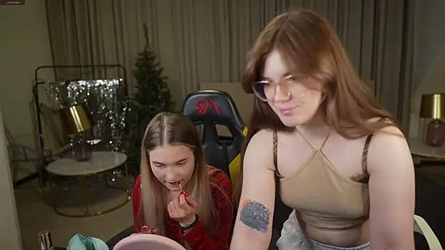 Snapshot of Ava_kiss054 chatting on 01.13.26 Ava kiss054 online show from 01.13.26