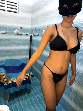 AMY 2006 online show from 10.25.25