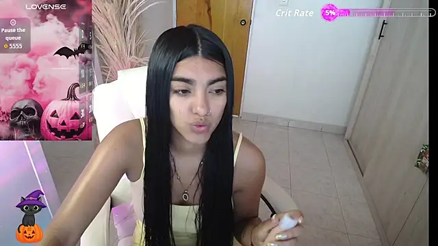 amarasilk  online show from 10.28.25