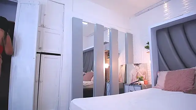 Luciana Graay online show from 09.20.25