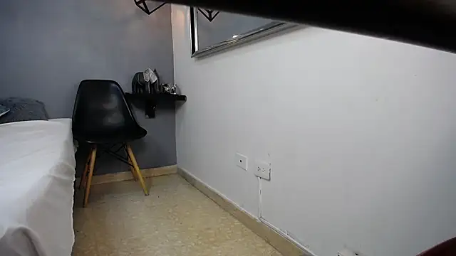 Luciana Graay online show from 10.13.25