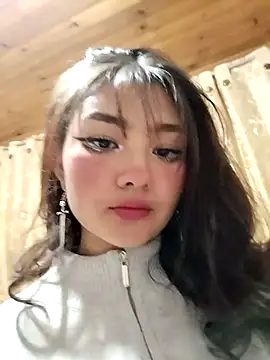 Emily Caprile online show from 10.04.25