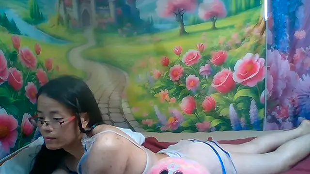 Snapshot of sweethanajapanese chatting on 06.24.26 sweethanajapanese online show from 06.24.26
