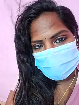 Snapshot of Tamil_Blackmoon chatting on 09.10.25 Tamil Blackmoon online show from 09.10.25