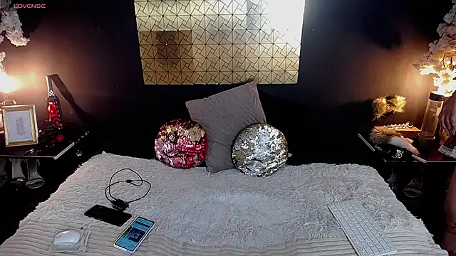 kinky momm online show from 01.07.26