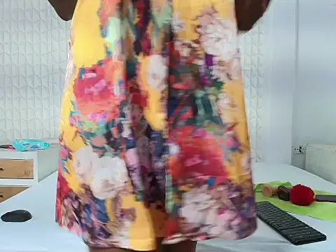 GhanimaBrooks online show from 09.15.25