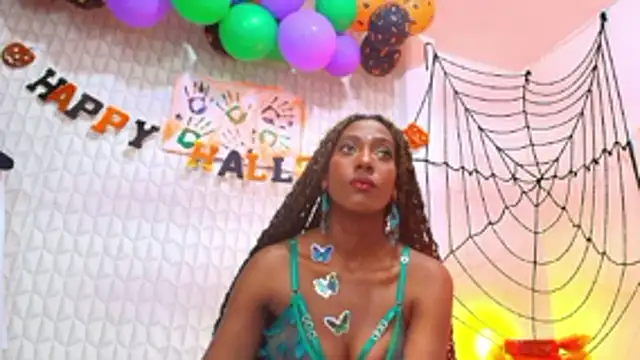 GhanimaBrooks online show from 10.30.25