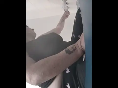 nakedgarbageperson online show from 10.28.25