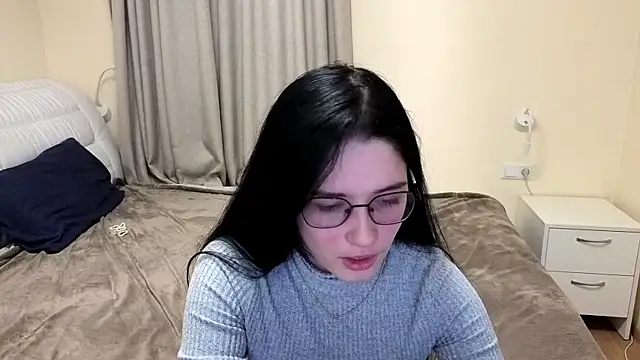 Charming Mysteriousss online show from 02.04.26