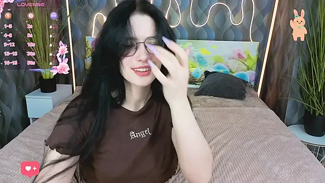 Charming Mysteriousss online show from 03.28.26