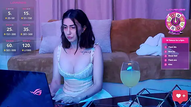 MissScarlettXO online show from 09.08.25