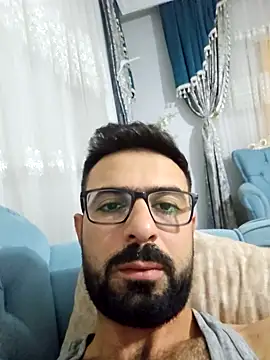 Snapshot of AuxeticDry chatting on 09.29.25 AuxeticDry online show from 09.29.25