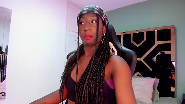 Madison Monroe  online show from 09.19.25