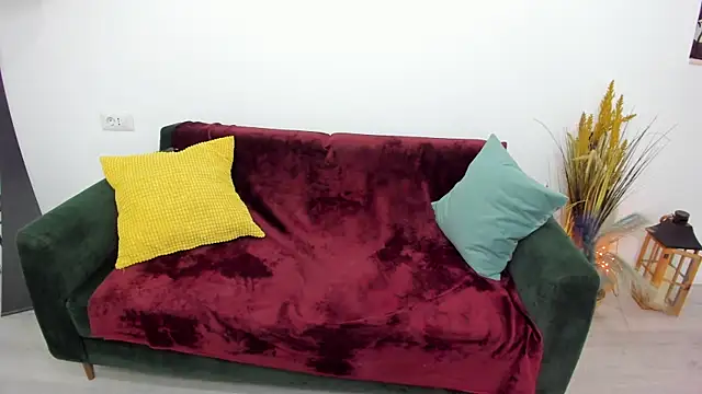 Millanna23 online show from 09.16.25