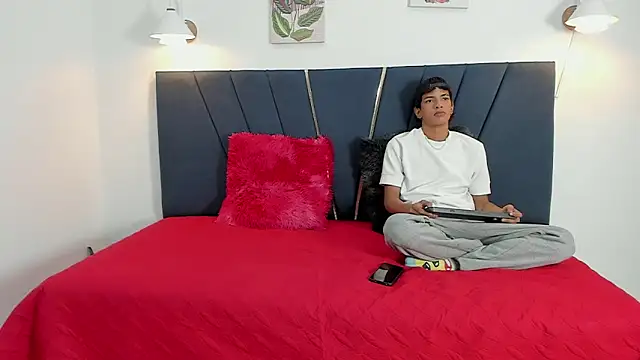 maicol cum23 online show from 09.18.25