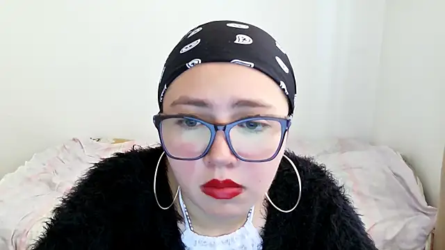 ScarletNyx online show from 09.22.25
