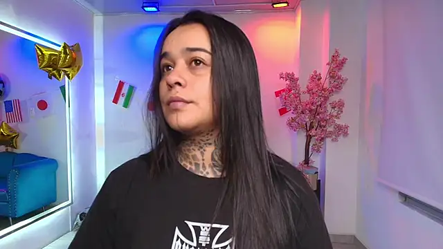 Black roseee online show from 07.18.26