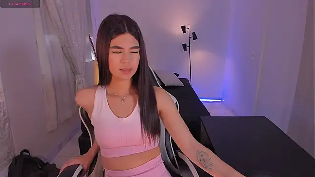VictoriaLevy online show from 09.20.25