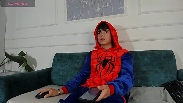 Andree Kamado online show from 09.29.25