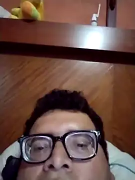 Santiagoqro85 online show from 10.23.25