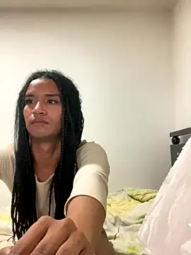 Briannyte23 online show from 09.12.25