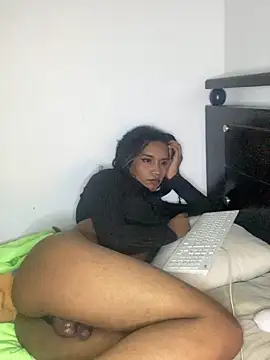 Briannyte23 online show from 09.19.25