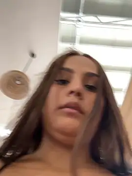 Snapshot of Emily__Storm chatting on 11.02.25 Emily Storm online show from 11.02.25