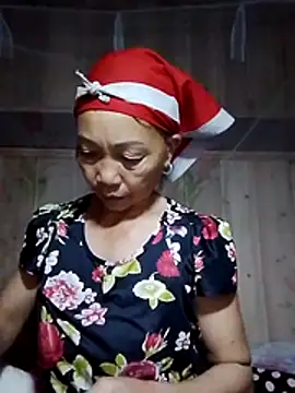 -Xuka-200 online show from 11.04.25