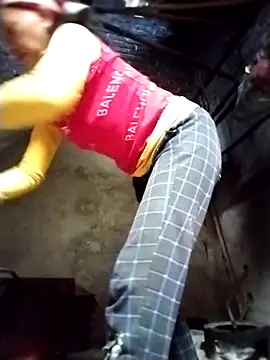 -Xuka-200 online show from 12.18.25